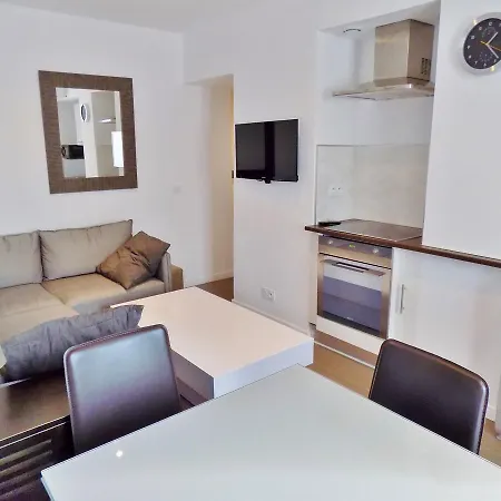 Riviera Carre D'or Le Suede Dernier Etage Apartamento